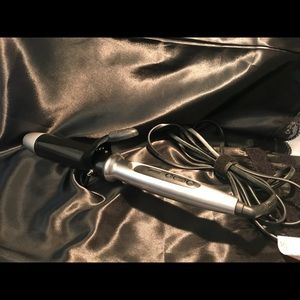 Paul Mitchell xl curling iron 1 1/2 inch barrel